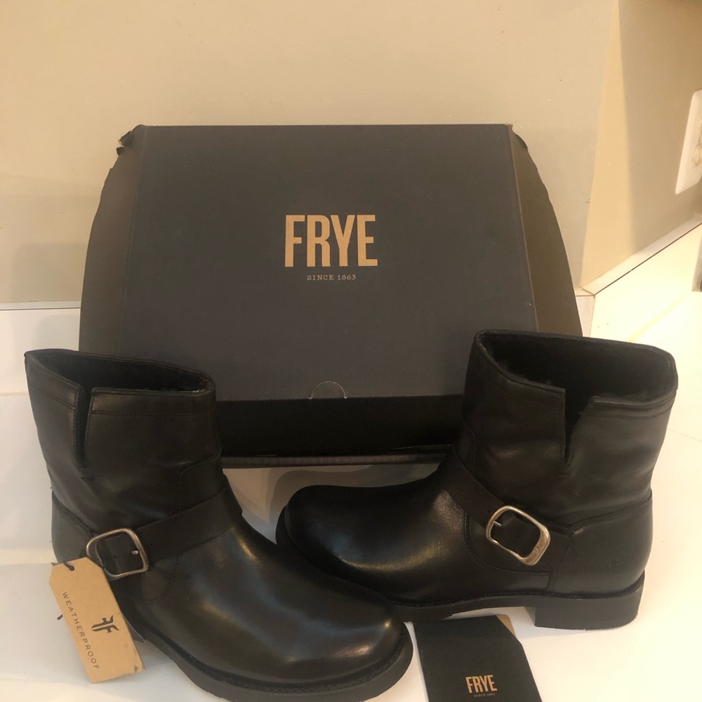 Frye Veronica Shearling Black Ankle Boot